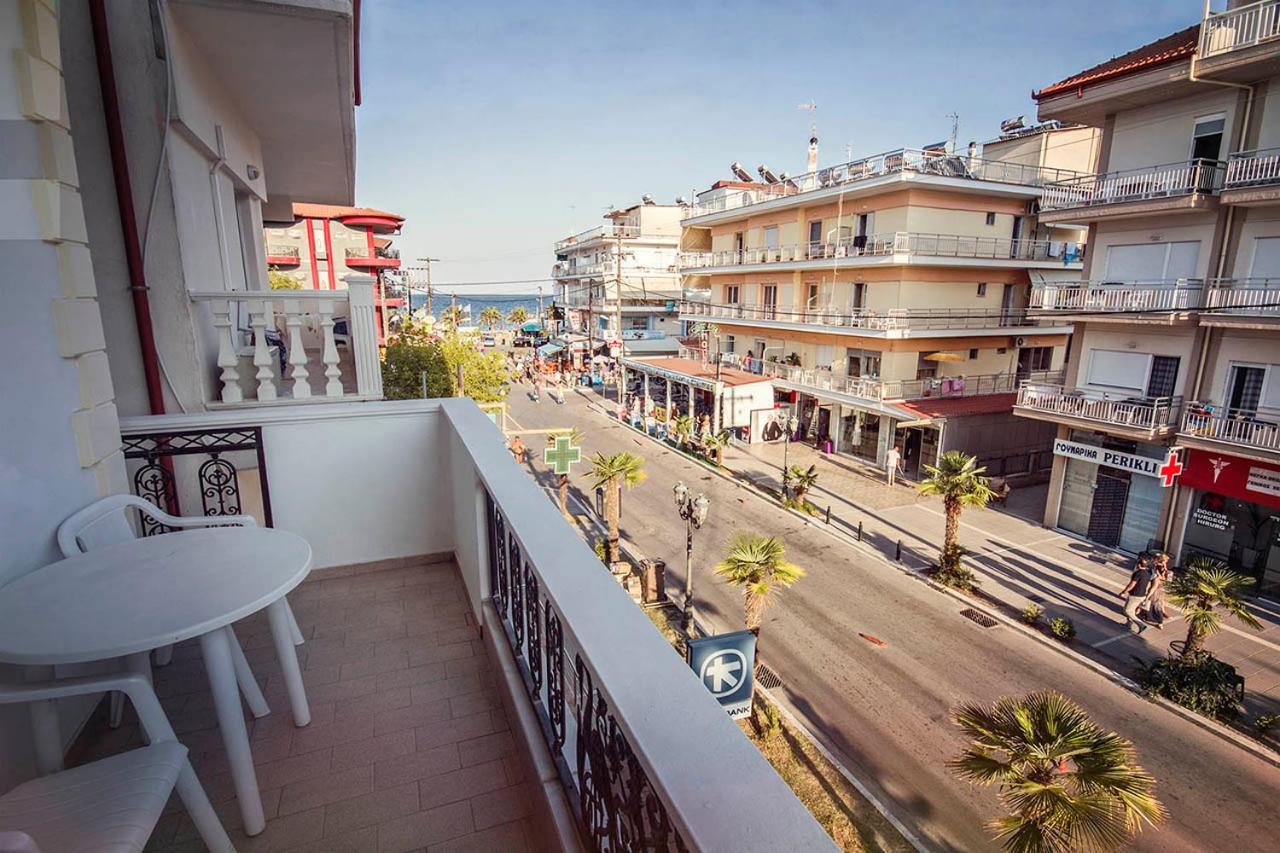 Hotel Chronis ปาราเลียกาเตอรีนิส ภายนอก รูปภาพ