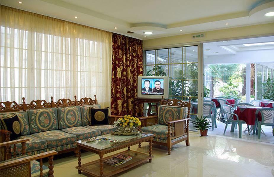Hotel Chronis ปาราเลียกาเตอรีนิส ภายนอก รูปภาพ